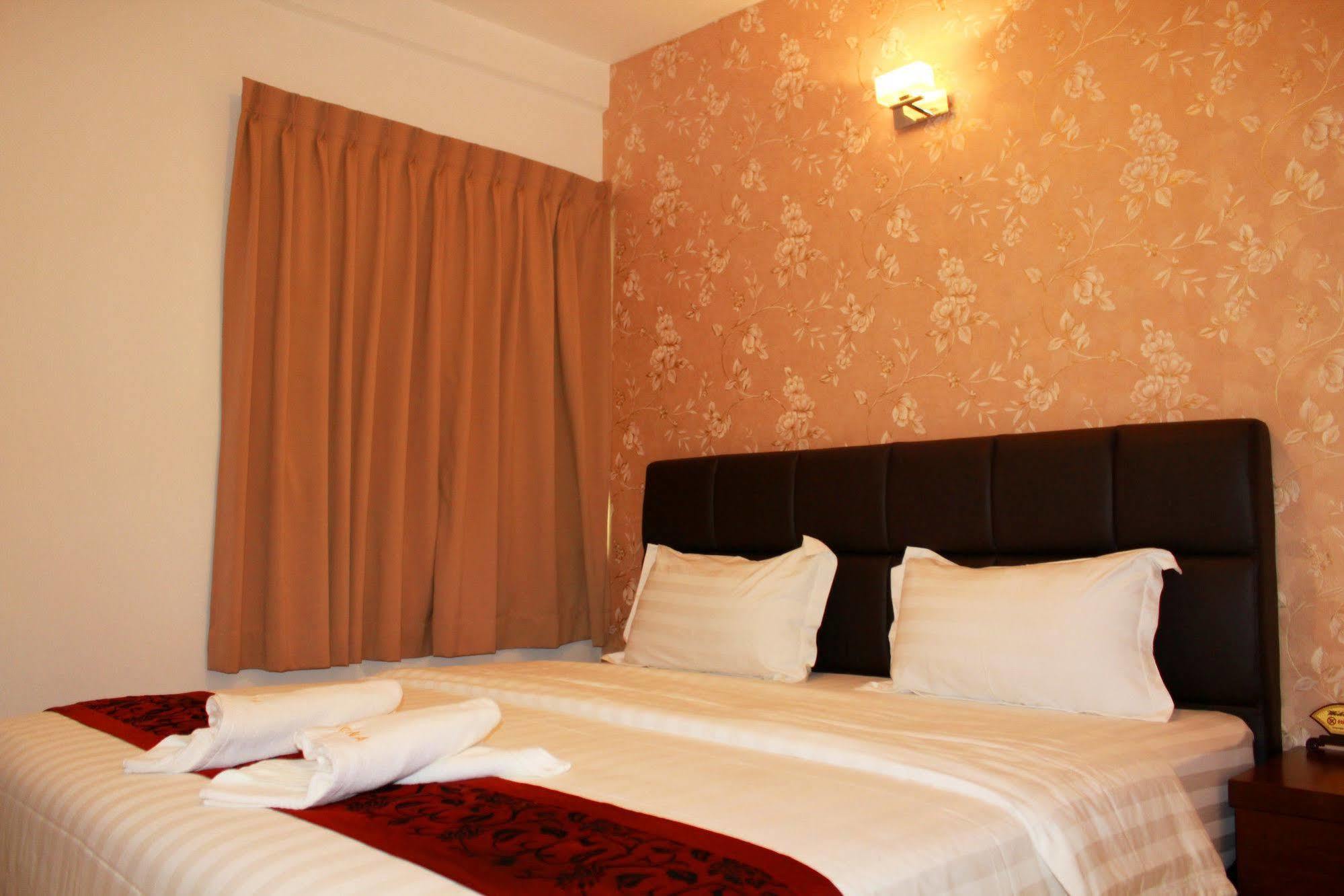 Havona Hotel - Taman Tropika Kulai Eksteriør billede